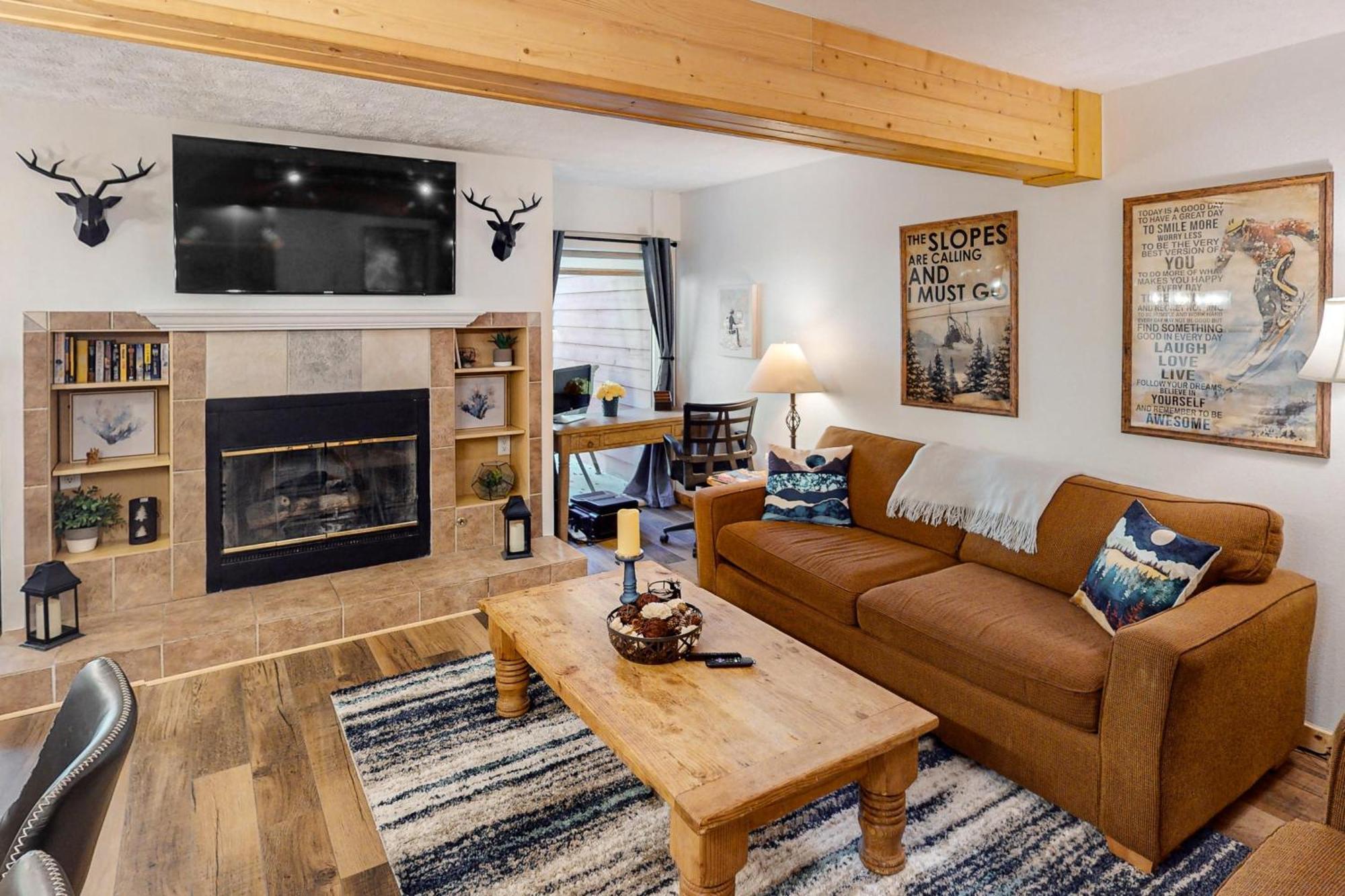 Ajs Outpost - Ski-In Condo - Fireplace & Hot Tub Breckenridge Bagian luar foto